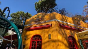 三鷹の森ジブリ美術館カフェ麦わら帽子